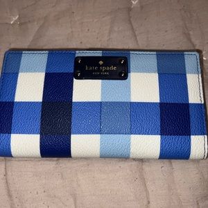 Kate spade gingham snap wallet